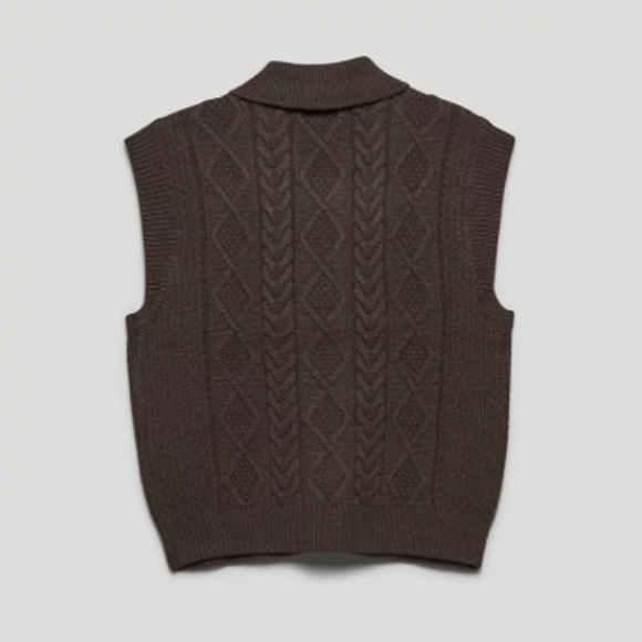 ❌SOLD!!!❌ NWT Aritzia Sunday Best Flynn Vest, Rich Mocha Brown, Size S - Picture 4 of 5